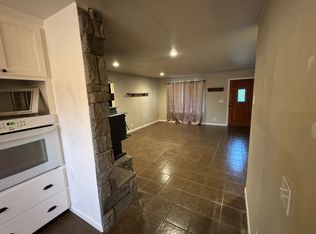 545 Gardner Ln, Angels Camp, CA 95222