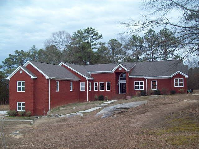 1st image of 1000 Lake Haynes Dr NE