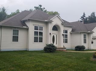 18383 Cook Ave, Strongsville, OH 44136