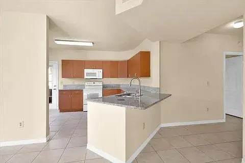 120 SW Peacock Blvd #101 — Photo 5