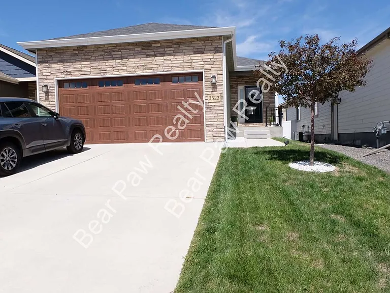 3523 Red Feather Trl — Photo 1