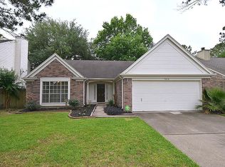 7826 Hidden Oaks Ln, Houston, TX 77095