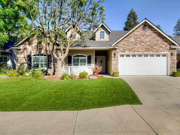 8894 N Winery Ave, Fresno, CA 93720