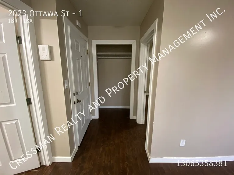 2023 Ottawa St — Photo 2