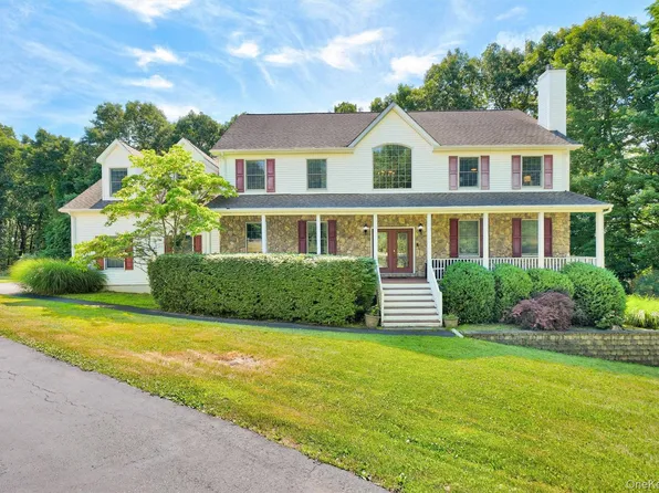 41 Lindy Drive, Carmel, NY 10512