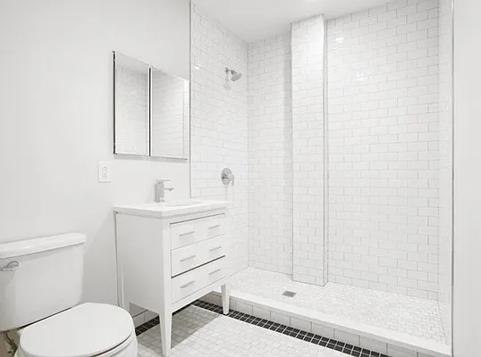 Rented by REAL New York | media 6