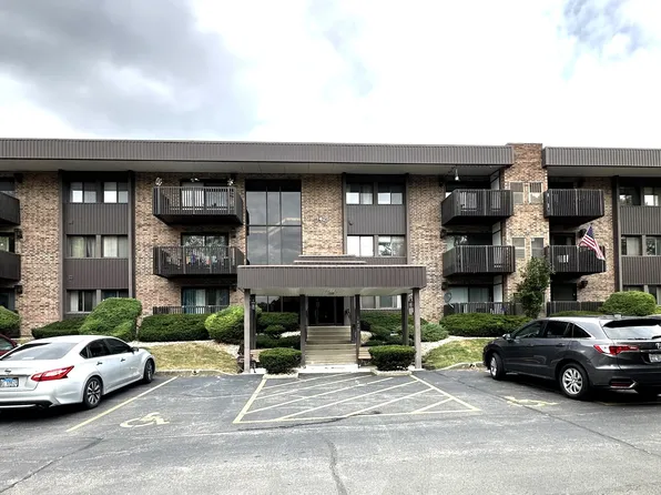 1421 Woodbridge Rd APT 1F, Joliet, IL 60436