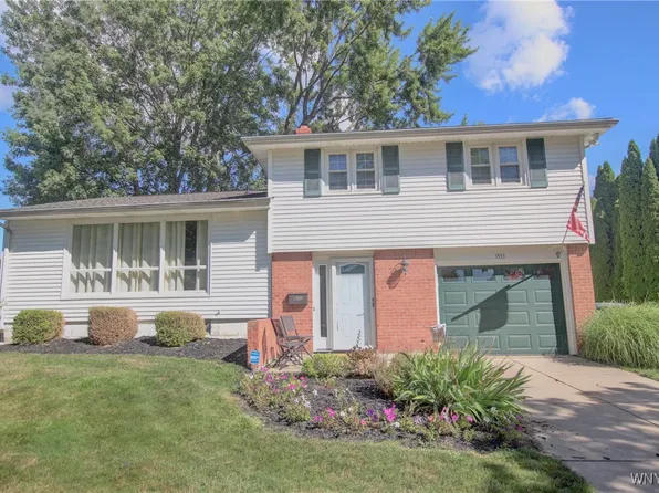 1533 Jamaica Sq, North Tonawanda, NY 14120