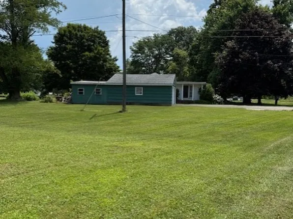 108 Library Dr, Smethport, PA 16749