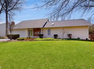 537 Wiswell Dr, Williams Bay, WI