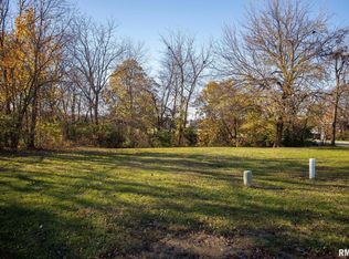 126 Susan Ct, East Peoria, IL