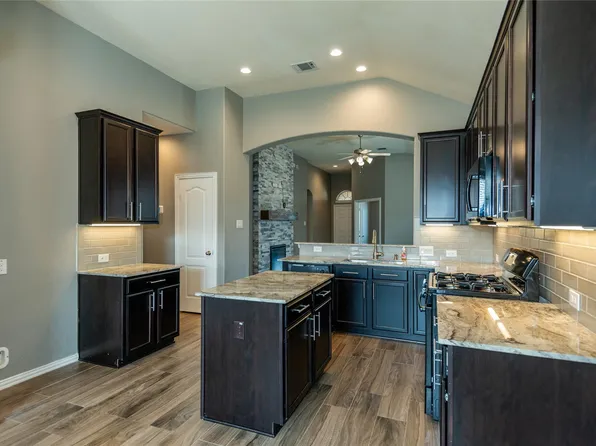 5306 Windy Plantation Dr, Brookshire, TX 77423