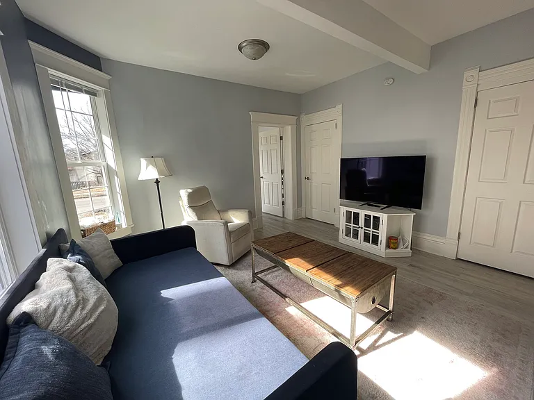 641 Fillmore St NE #1 — Photo 11