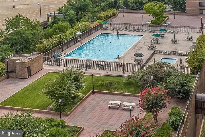 3709 S George Mason Dr #115 — Photo 29