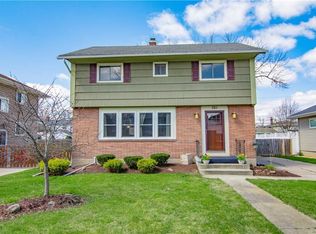 128 Grayton Rd, Tonawanda, NY 14150