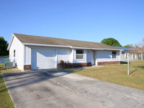 443 SW Meadow Terrace, Port St Lucie, FL 34984