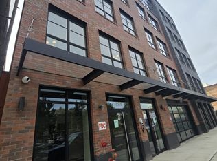 288 Halsey St #200B, Newark, NJ 07102