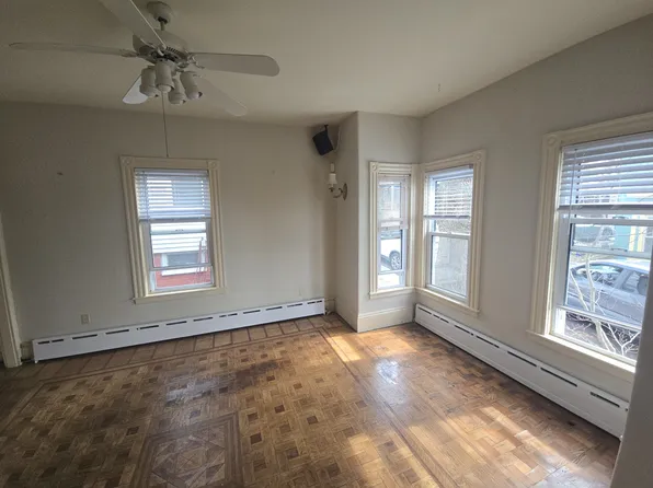 21 Mountain Ave, Somerville, MA 02143