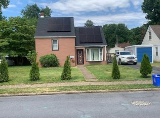 8723 Sagamore Rd, Philadelphia, PA 19128