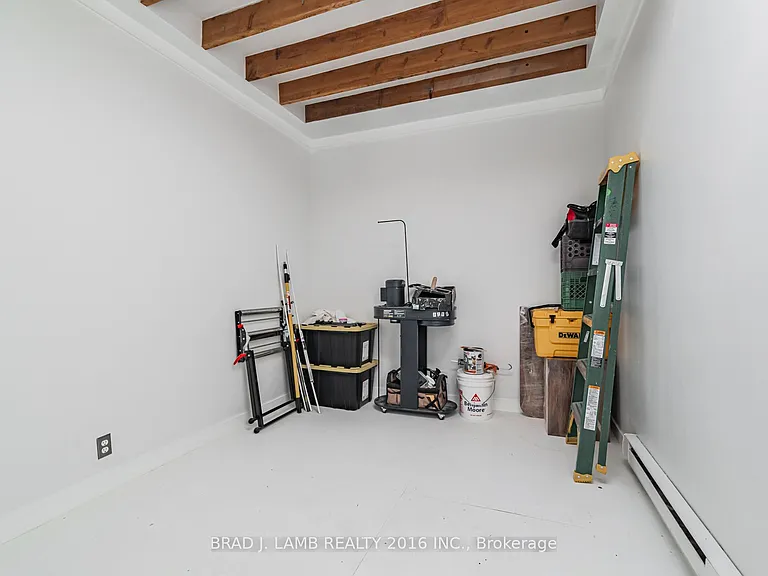 1457 Dundas St W #1 — Photo 20