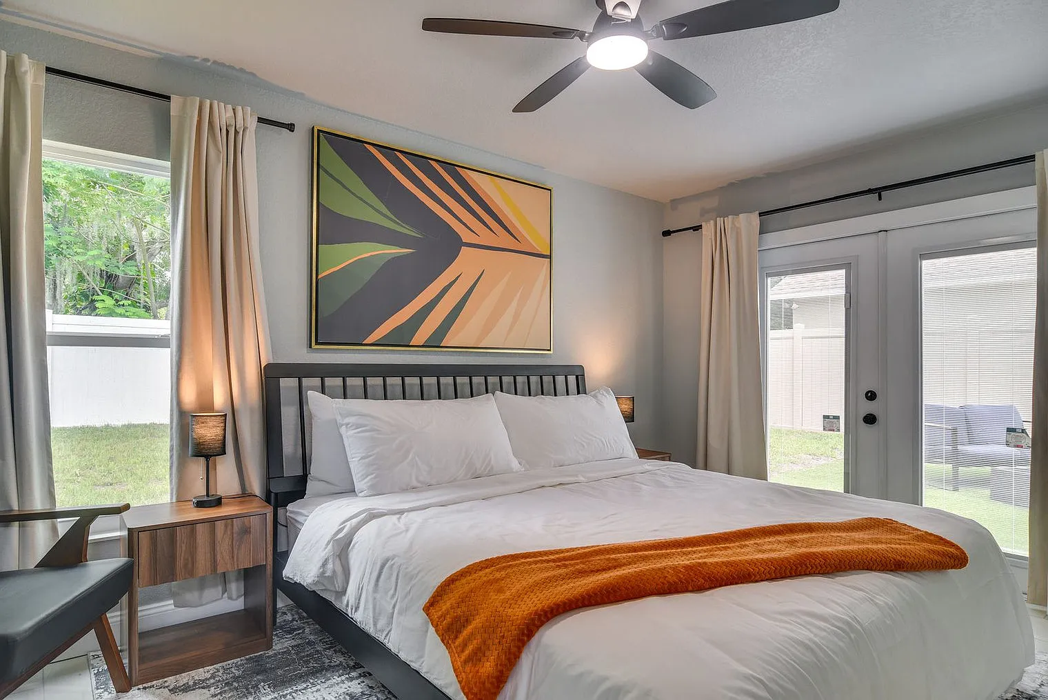 3 bed, 2.0 bath, 1743 sqft, $2,967 — Photo 3