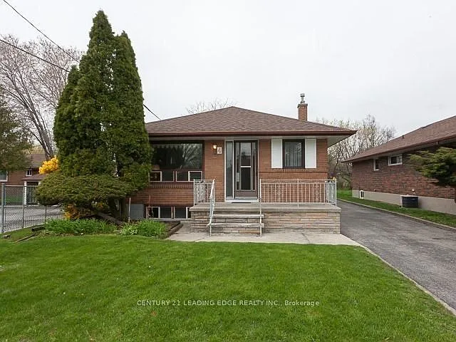 4 Randane Dr #BASEMENT — Photo 1