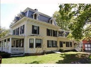 5 The Grn, Collinsville, CT 06019