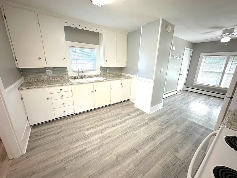6 Dental Ave #201 — Photo 4