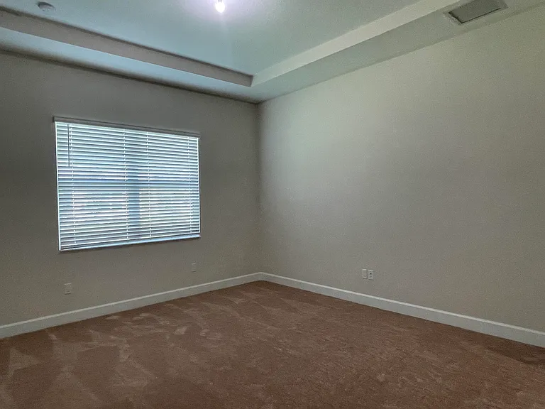5573 Zestar Ln — Photo 21