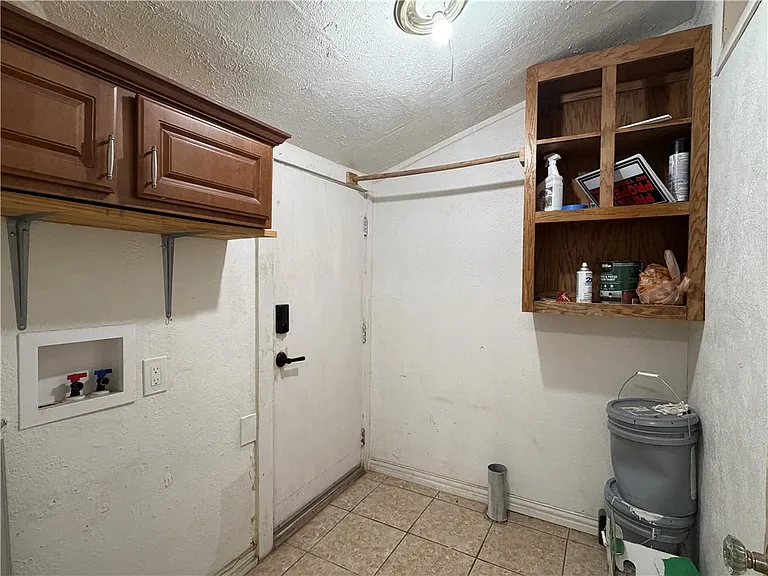 200 Clemmer St #A — Photo 8