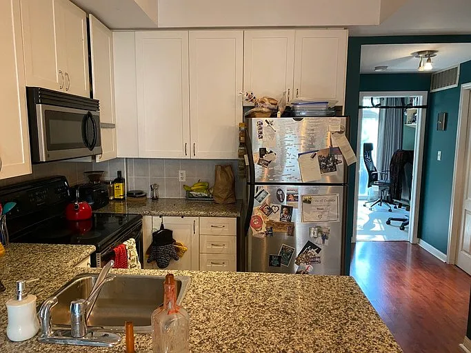 88 Carr St #1A — Photo 4