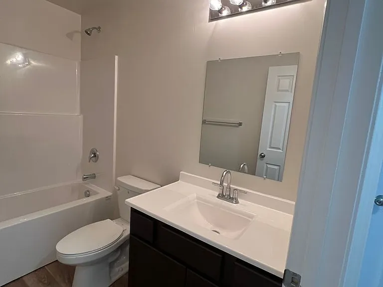 360 Rick Rd — Photo 31