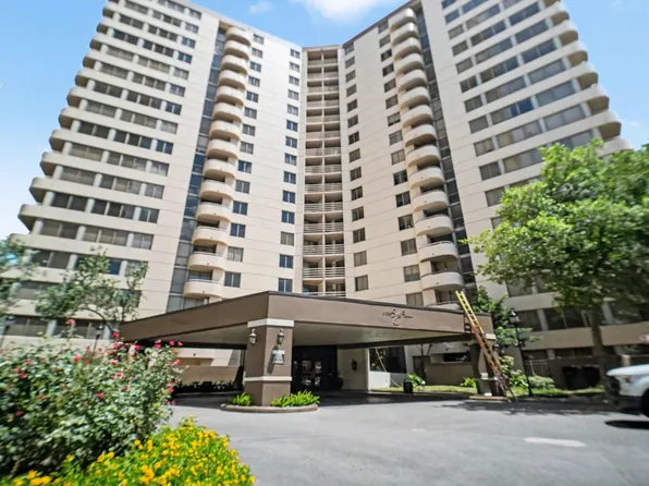 3525 Sage Rd APT 1110, Houston, TX 77056