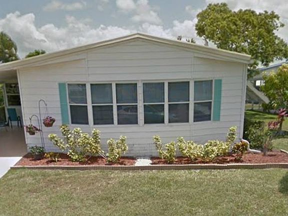 2nd image of 4680 SE Bywood Ter