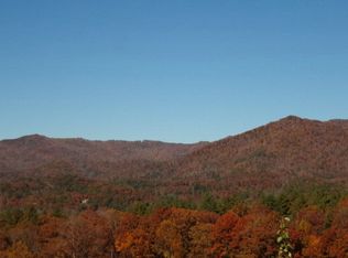 147 Golden Eagles Point, Franklin, NC 28734