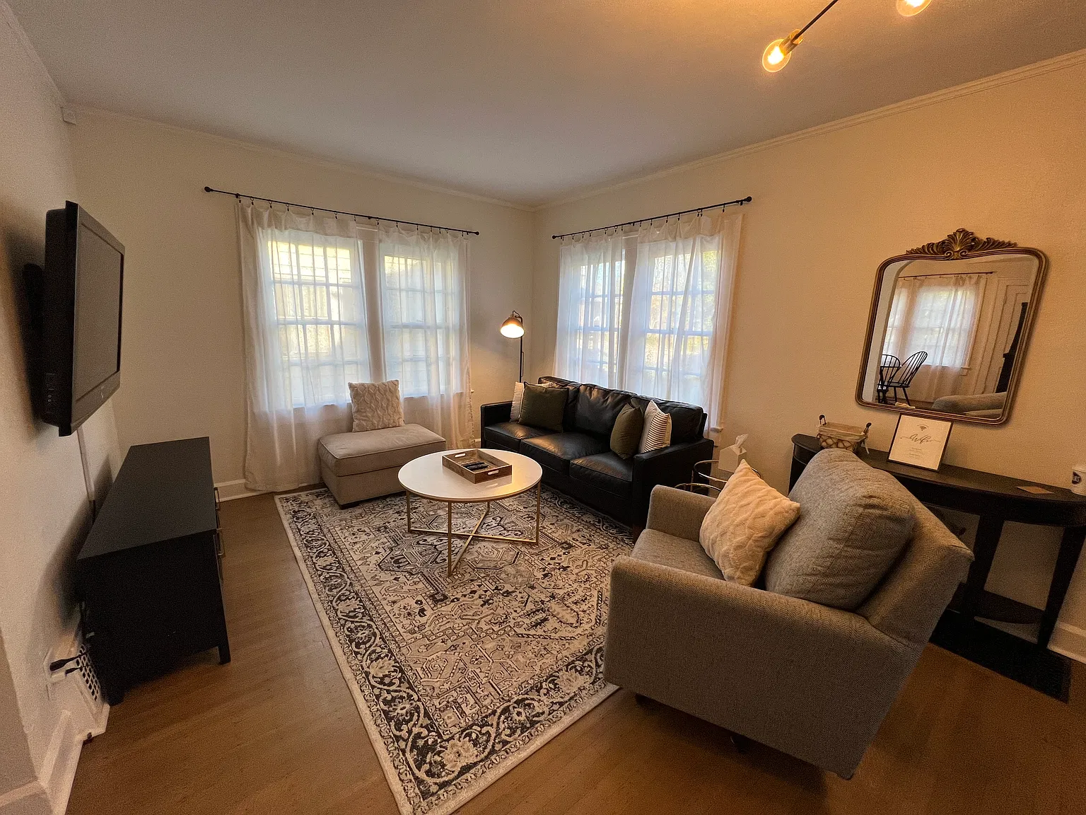 3 bed, 1400 sqft, $1,600 — Photo 4