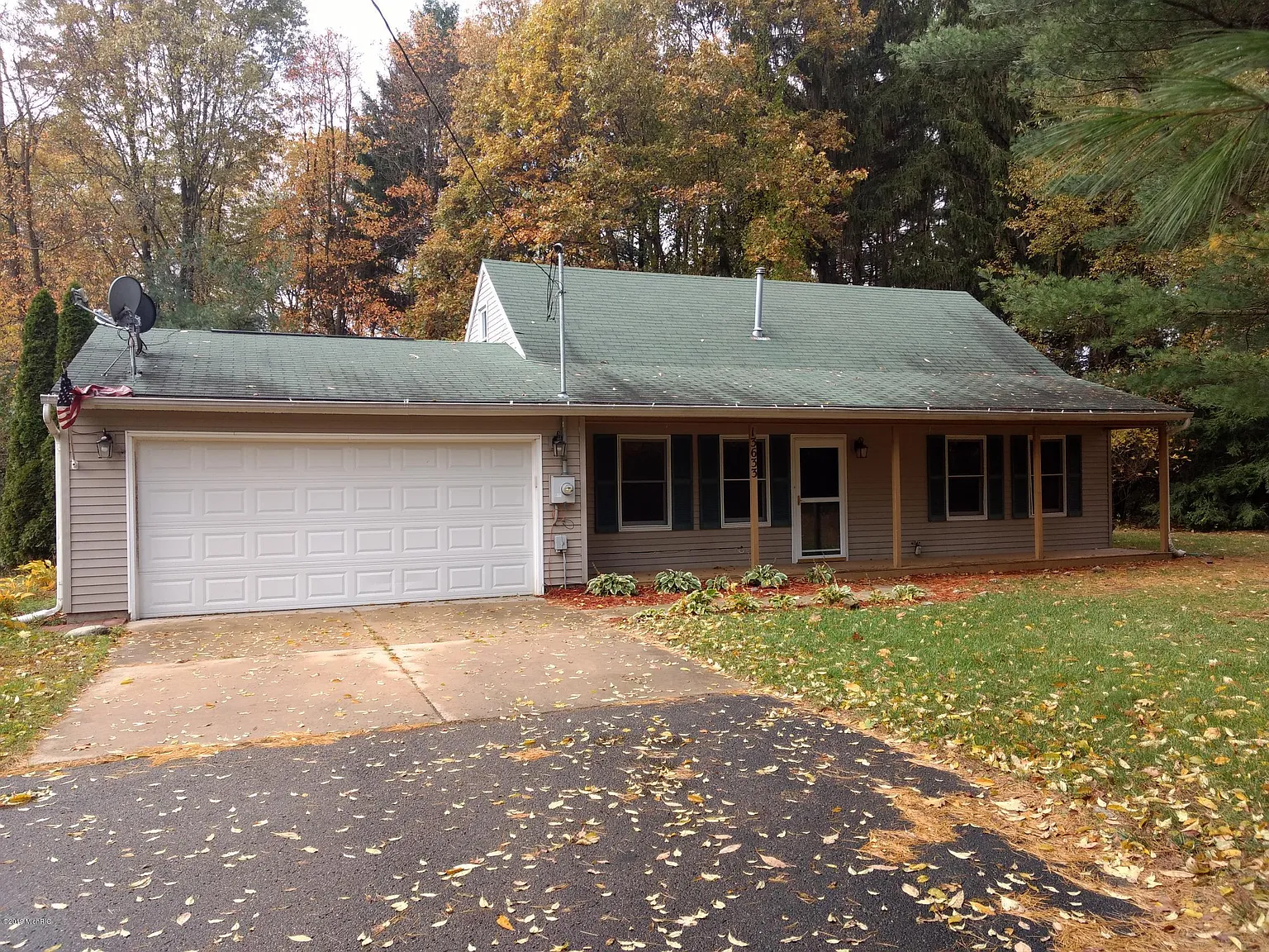13633 8 1/2 Mile Rd photo 1