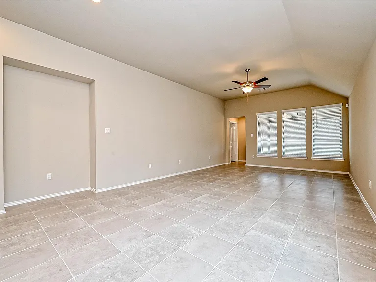 2639 Prairie Star Ln — Photo 8