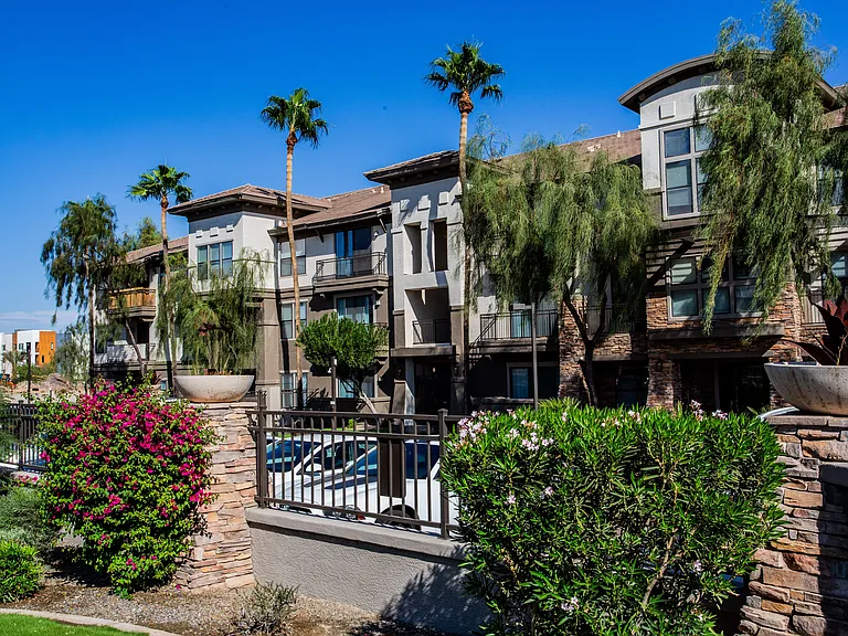 Short Term Leases Available