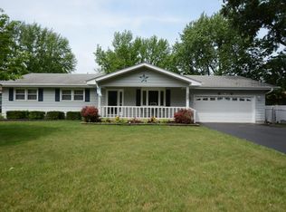 425 Kirk Dr, Mt Zion, IL
