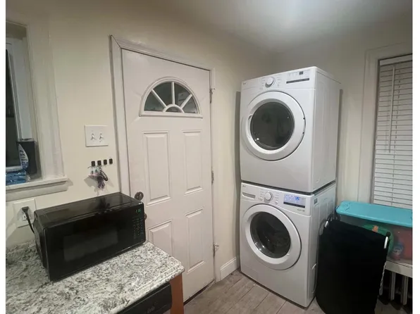 723 Lancaster Ave #1, Wayne, PA 19087