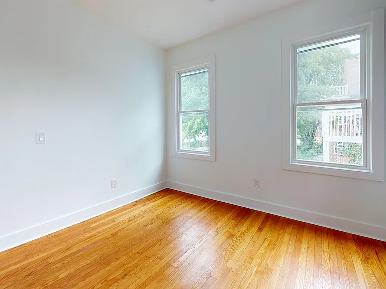 243 Willow St #245 — Photo 14
