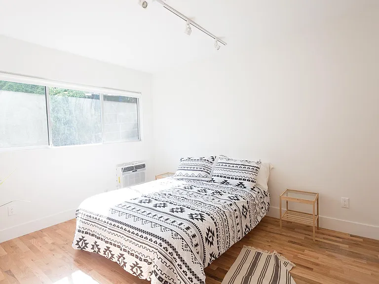 5733 Benner St #12A — Photo 12