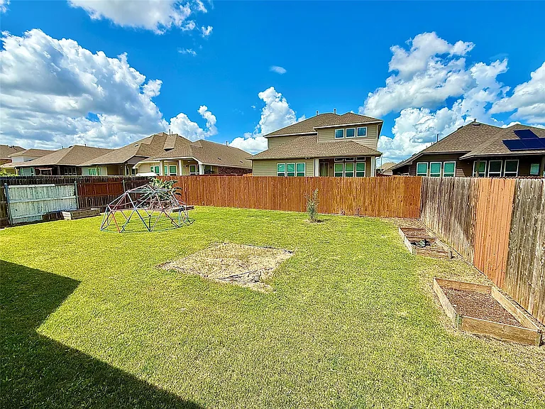 6620 Folsom Ave — Photo 24