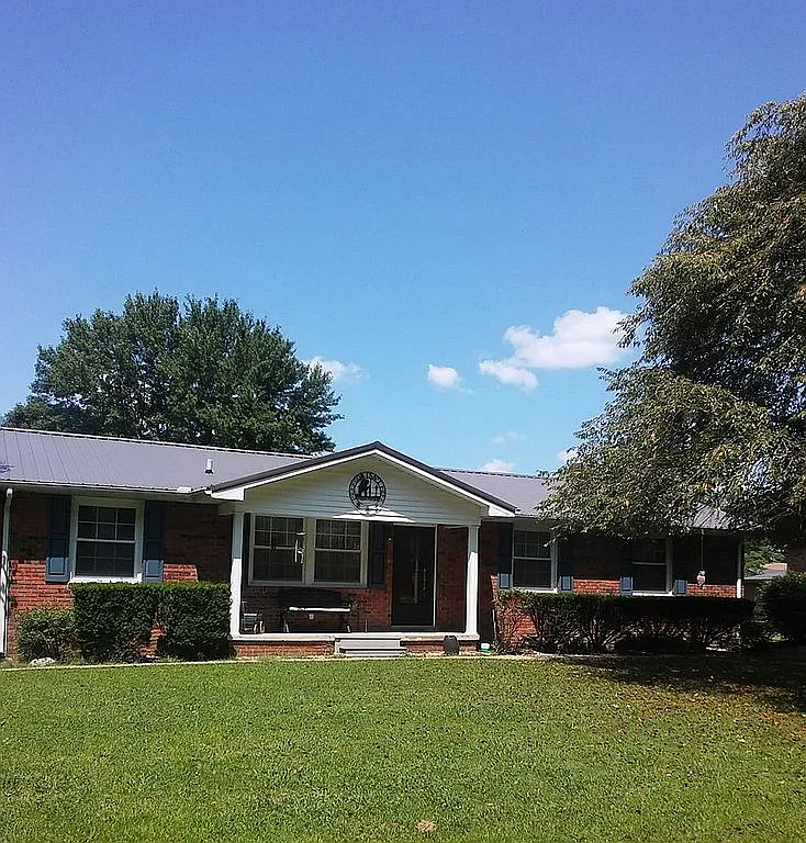 2035 Frost Dr photo 1