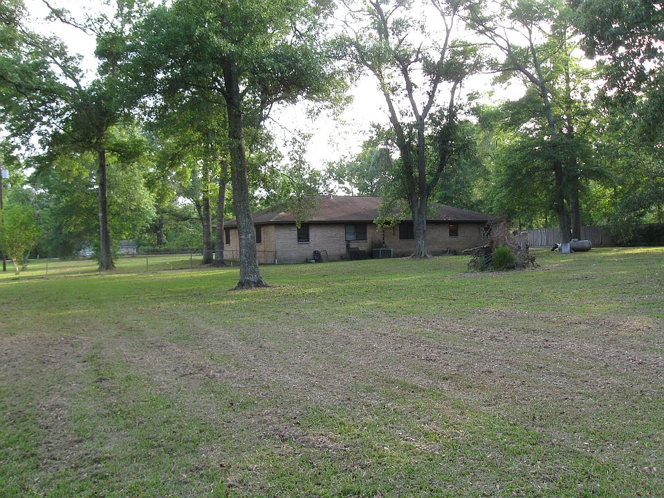 2nd image of 68 White Oak Dr