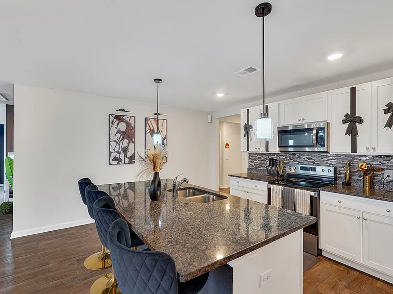 123 Tobago Cir — Photo 26
