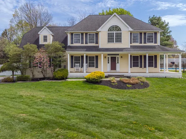 12 Ridgeview Lane, Marlboro, NY 12542