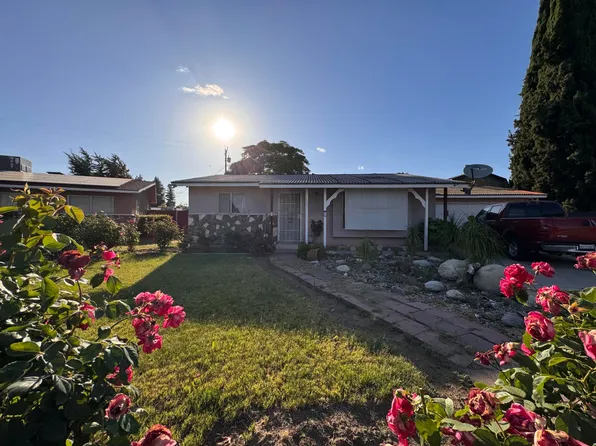 1245 Atkins Street, Porterville, CA 93257