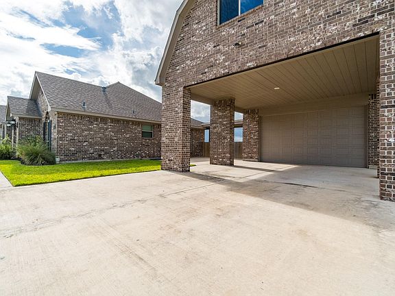 4th image of 3314 Baja Way